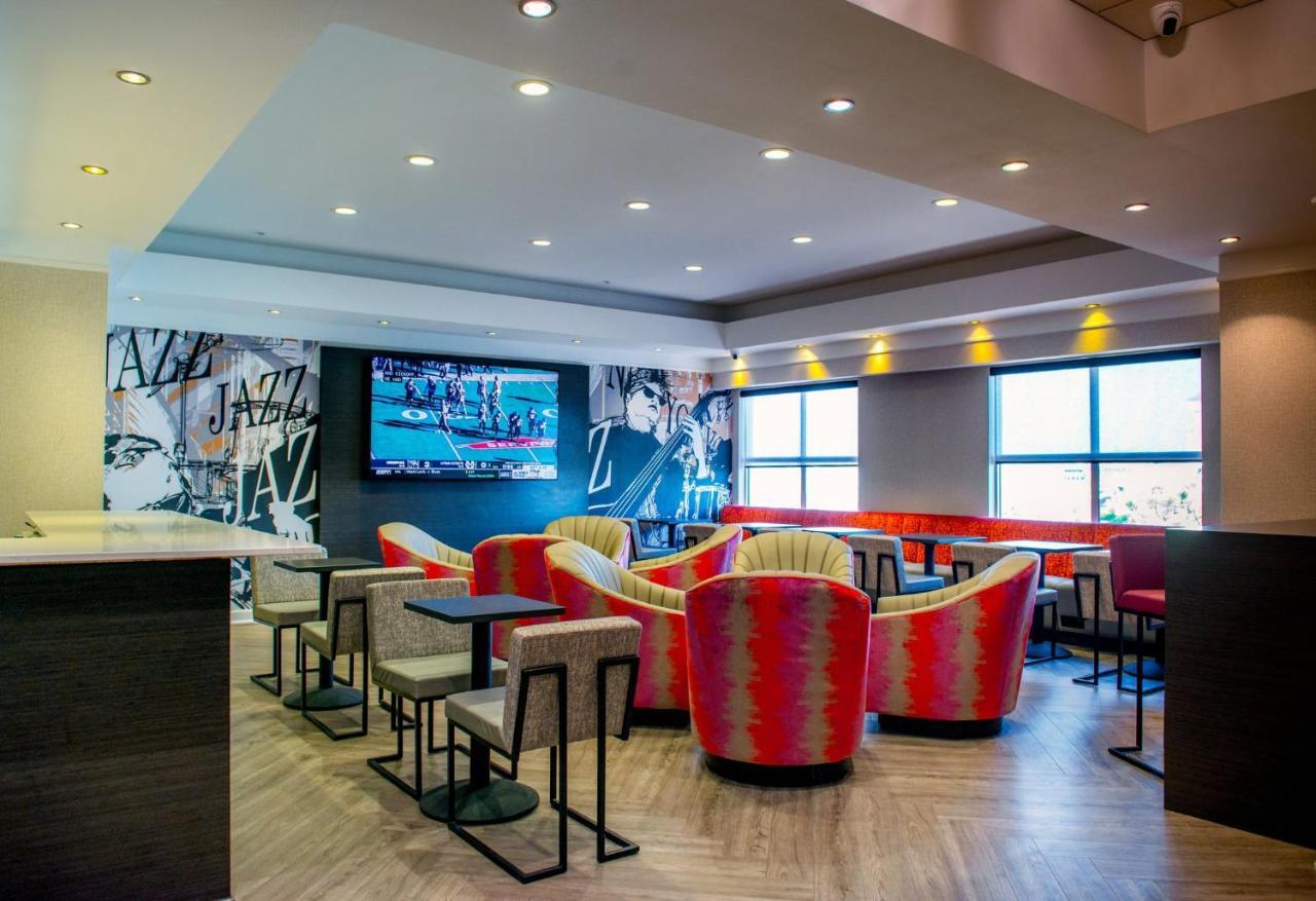 Holiday Inn Baton Rouge College Drive I-10 By Ihg Exterior photo